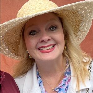 Meet your Posher, Christian